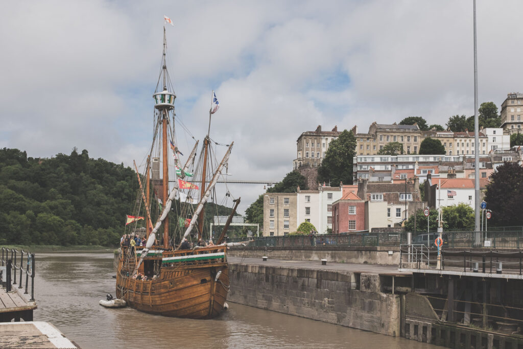 The Matthew enters Entrance Lock